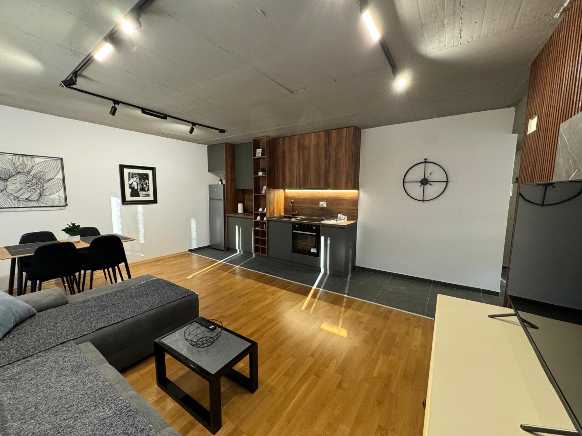 Luxury Apartment Iva VI Скоп'є Екстер'єр фото